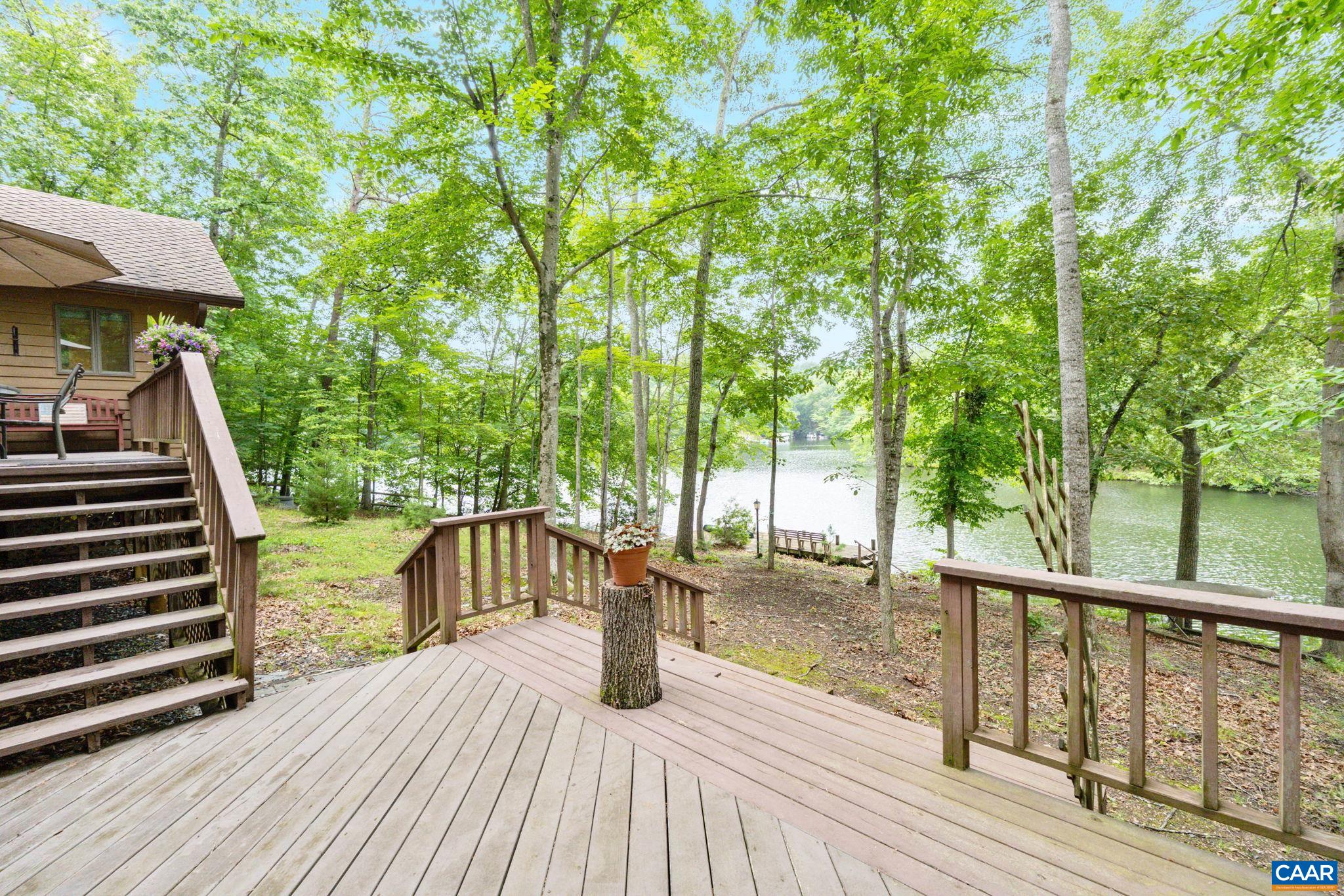 19 PIEDMONT LN, PALMYRA, Virginia 22963, 5 Bedrooms Bedrooms, ,4 BathroomsBathrooms,Residential,19 PIEDMONT LN,665992 MLS # 665992