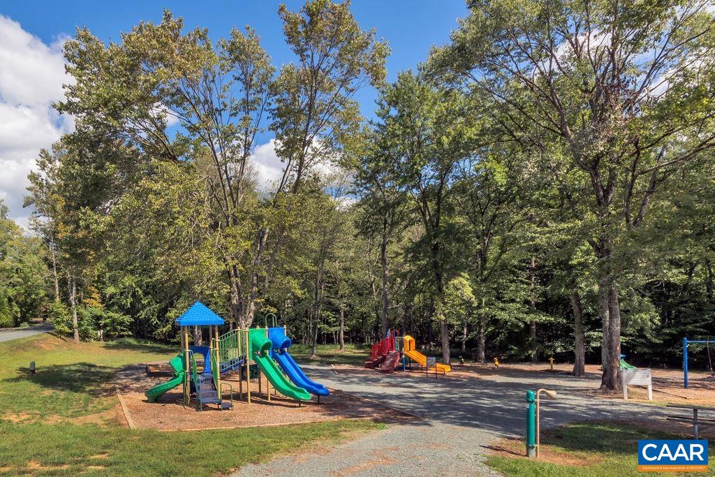 19 PIEDMONT LN, PALMYRA, Virginia 22963, 5 Bedrooms Bedrooms, ,4 BathroomsBathrooms,Residential,19 PIEDMONT LN,665992 MLS # 665992