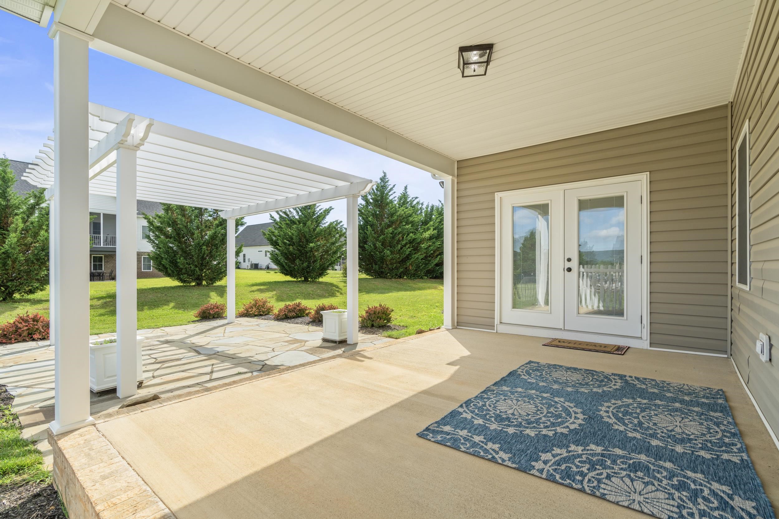 325 PETROS DR, WAYNESBORO, Virginia 22980, 3 Bedrooms Bedrooms, ,2 BathroomsBathrooms,Residential,325 PETROS DR,665993 MLS # 665993