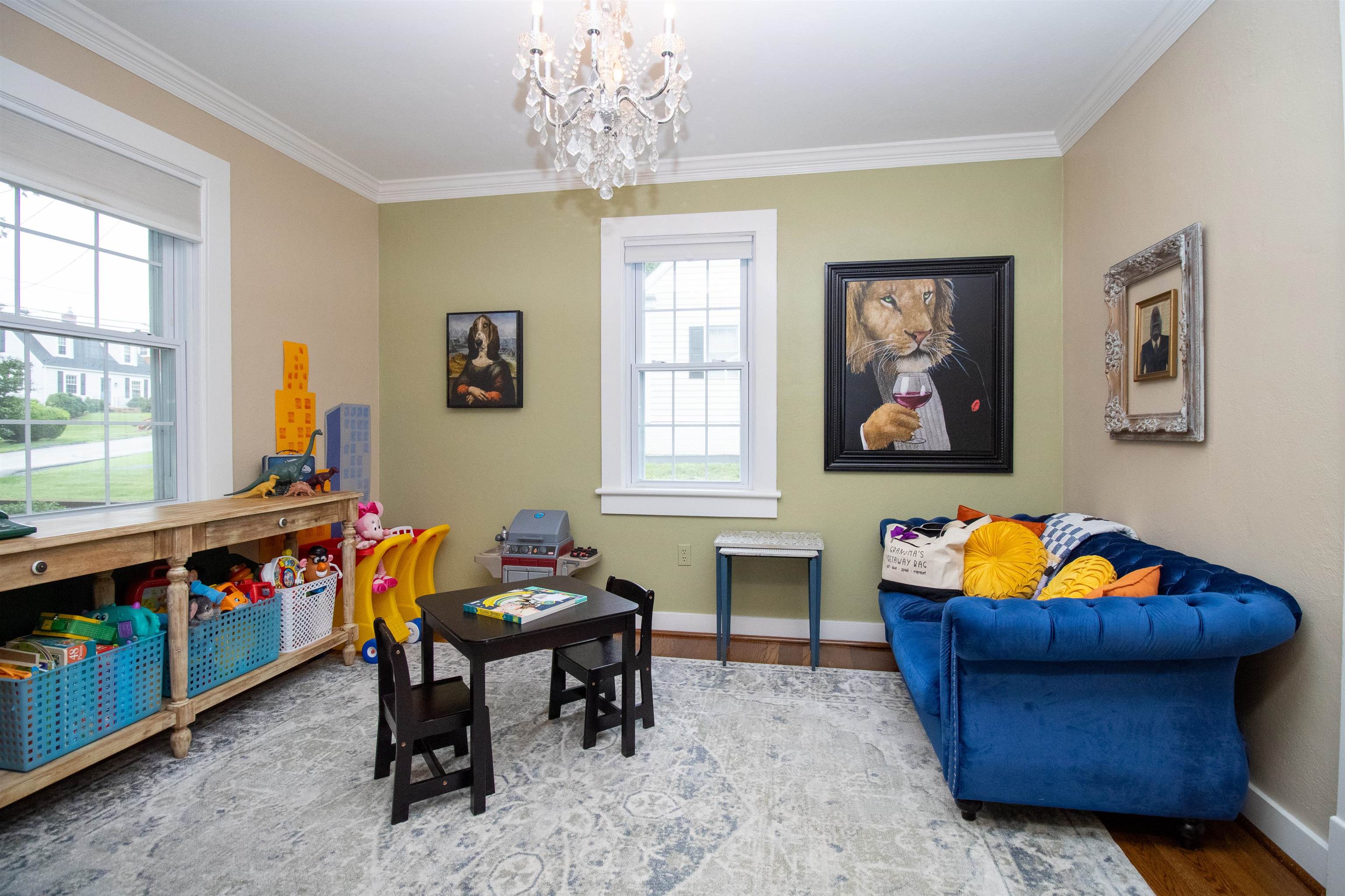 420 COLLEGE CIR, STAUNTON, Virginia 24401, 4 Bedrooms Bedrooms, ,3 BathroomsBathrooms,Residential,420 COLLEGE CIR,665994 MLS # 665994