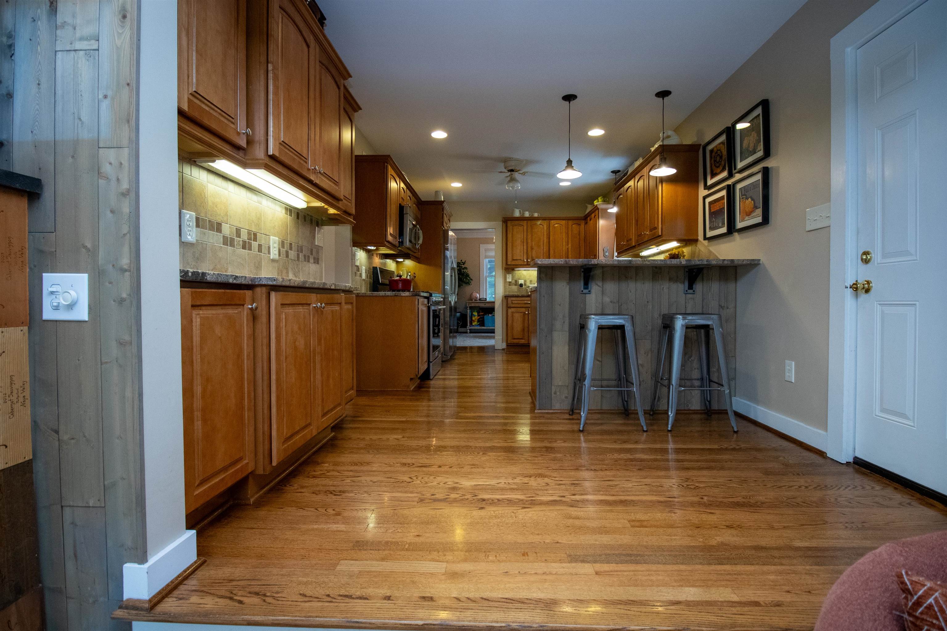 420 COLLEGE CIR, STAUNTON, Virginia 24401, 4 Bedrooms Bedrooms, ,3 BathroomsBathrooms,Residential,420 COLLEGE CIR,665994 MLS # 665994