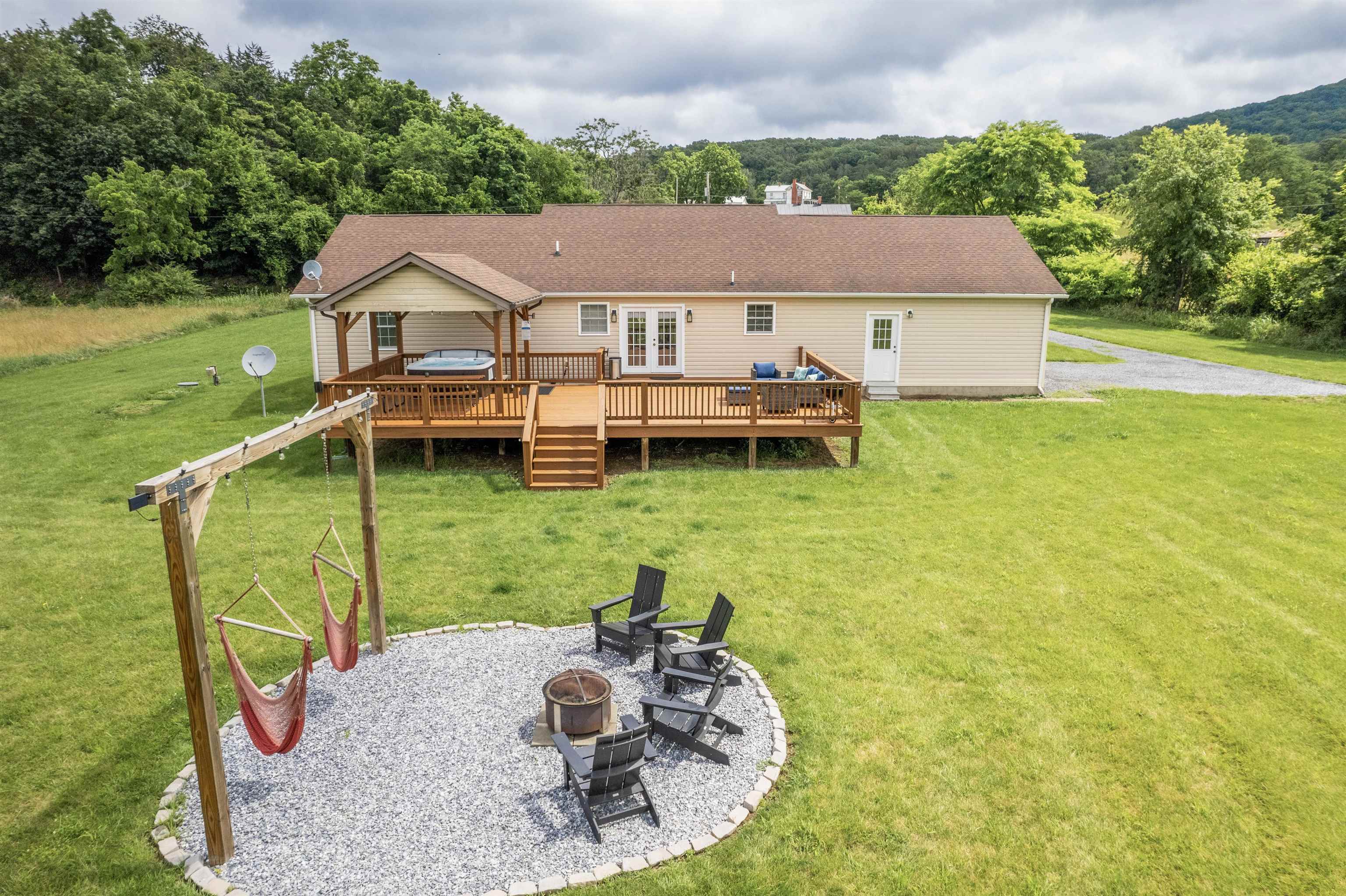 1415 KIMBALL RD, LURAY, Virginia 22835, 3 Bedrooms Bedrooms, ,2 BathroomsBathrooms,Residential,Sunset Mountain Retreat,1415 KIMBALL RD,665998 MLS # 665998