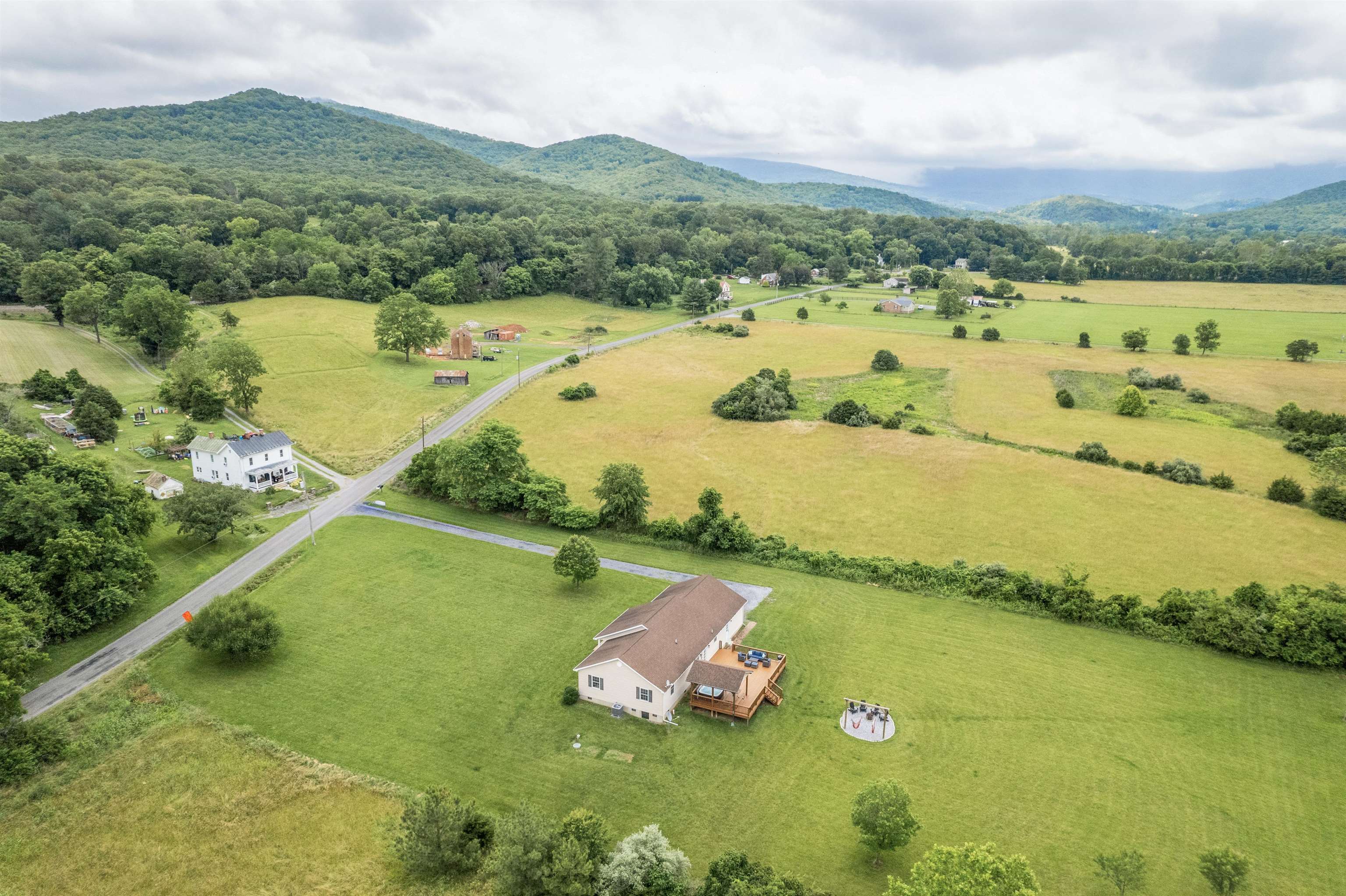 1415 KIMBALL RD, LURAY, Virginia 22835, 3 Bedrooms Bedrooms, ,2 BathroomsBathrooms,Residential,Sunset Mountain Retreat,1415 KIMBALL RD,665998 MLS # 665998