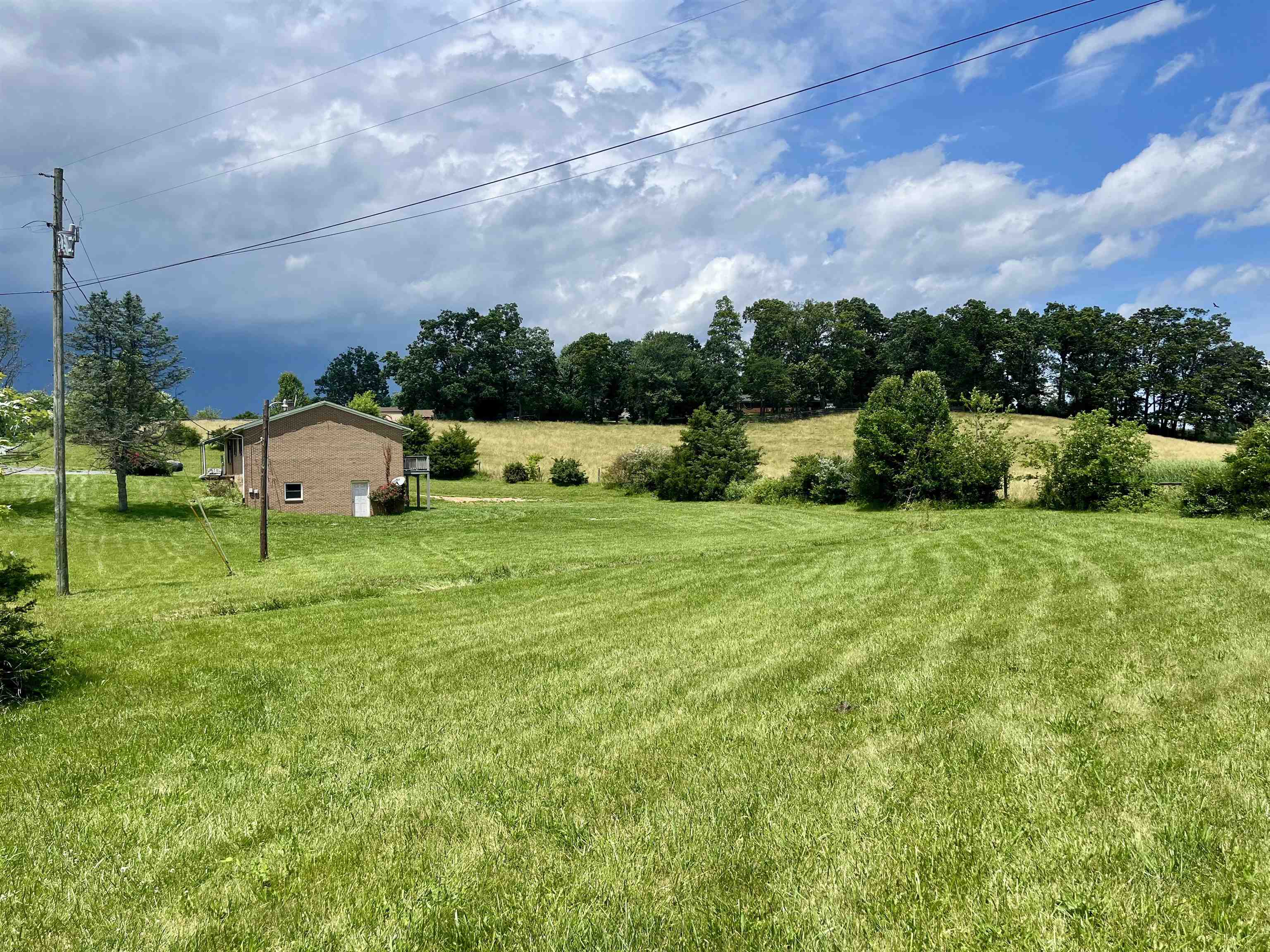 504 STEELES FORT RD, RAPHINE, Virginia 24472, 3 Bedrooms Bedrooms, ,1 BathroomBathrooms,Residential,504 STEELES FORT RD,665999 MLS # 665999