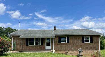 504 STEELES FORT RD, RAPHINE, Virginia 24472, 3 Bedrooms Bedrooms, ,1 BathroomBathrooms,Residential,504 STEELES FORT RD,665999 MLS # 665999