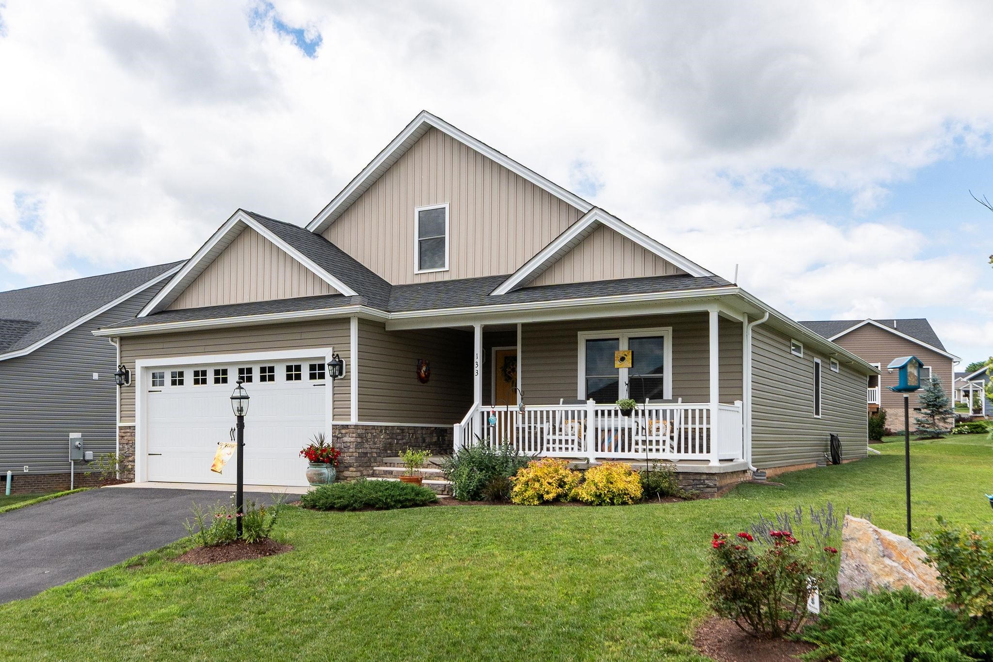 133 LAKE VIEW CIR, WAYNESBORO, Virginia 22980, 3 Bedrooms Bedrooms, ,2 BathroomsBathrooms,Residential,Sunshine Villa Home at Ana Marie Estates,133 LAKE VIEW CIR,666000 MLS # 666000
