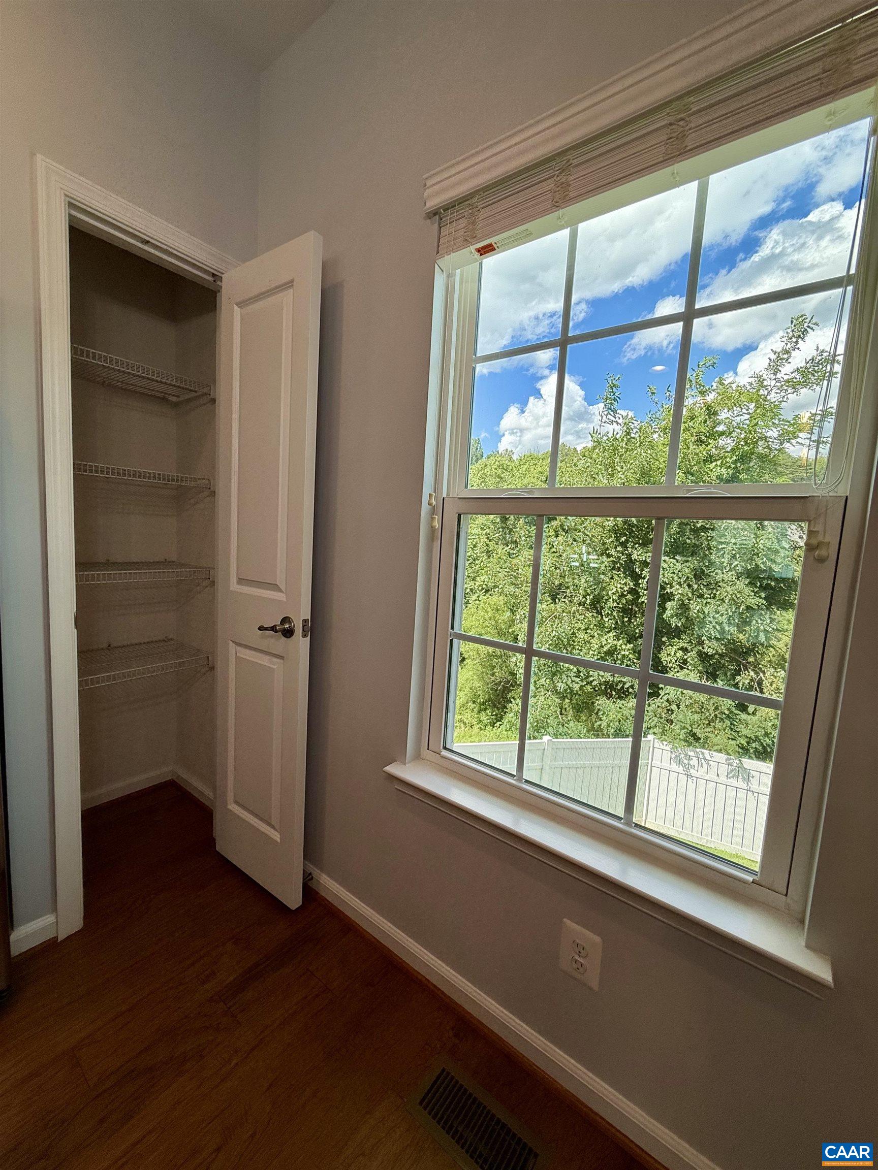 2176 WHISPERING HOLLOW LN, CHARLOTTESVILLE, Virginia 22911, 3 Bedrooms Bedrooms, ,2 BathroomsBathrooms,Residential,2176 WHISPERING HOLLOW LN,666001 MLS # 666001