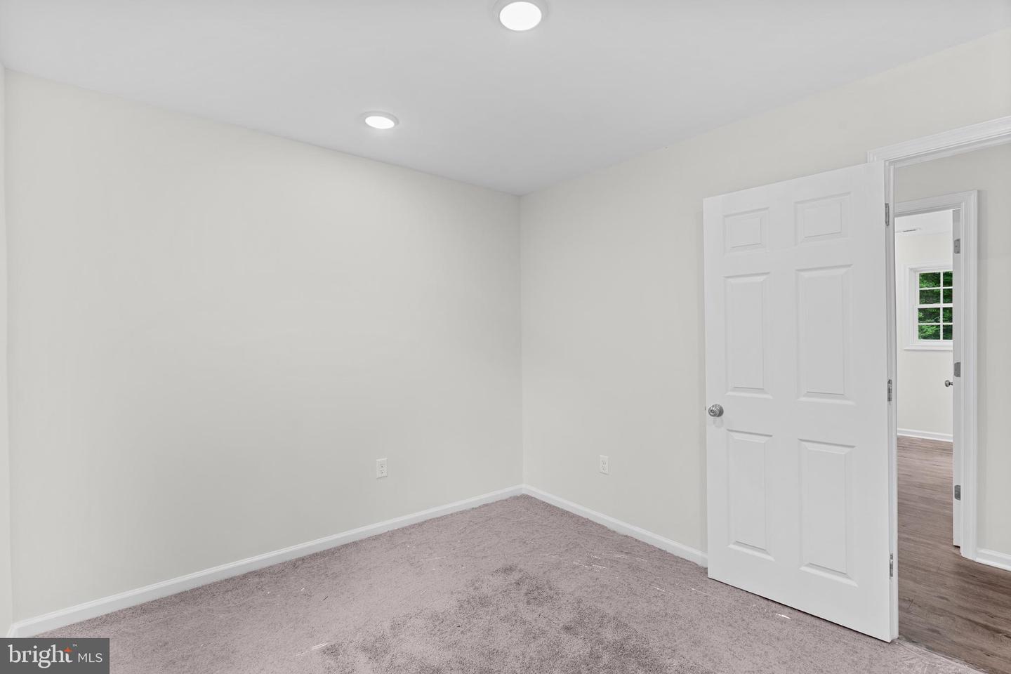 23167 FILE RD, BOWLING GREEN, Virginia 22427, 3 Bedrooms Bedrooms, ,1 BathroomBathrooms,Residential,For sale,23167 FILE RD,VACV2008104 MLS # VACV2008104