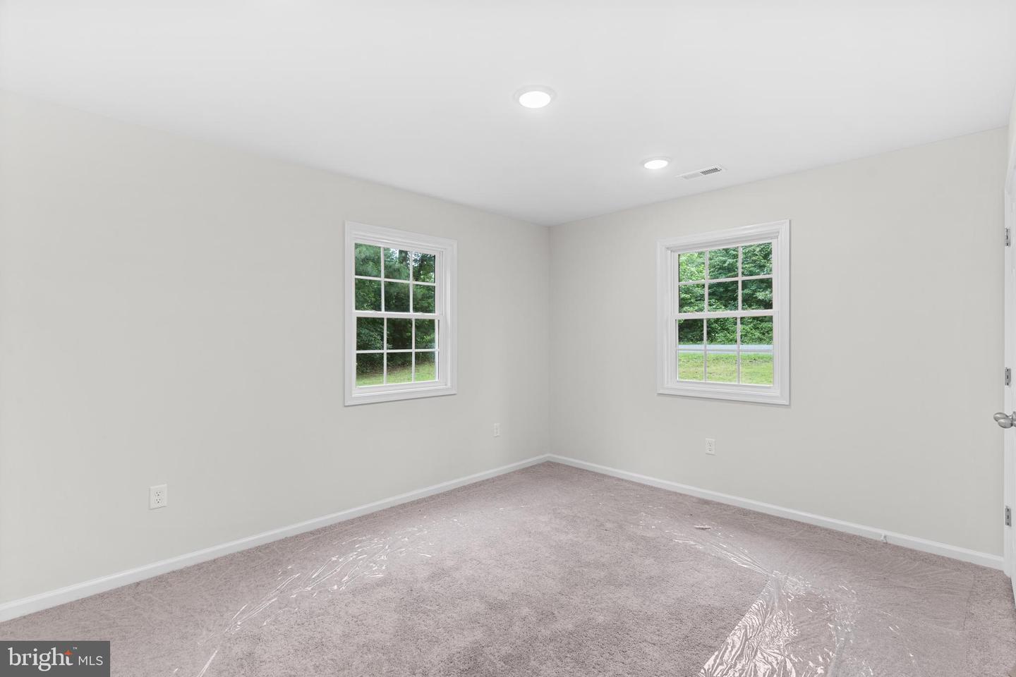23167 FILE RD, BOWLING GREEN, Virginia 22427, 3 Bedrooms Bedrooms, ,1 BathroomBathrooms,Residential,For sale,23167 FILE RD,VACV2008104 MLS # VACV2008104