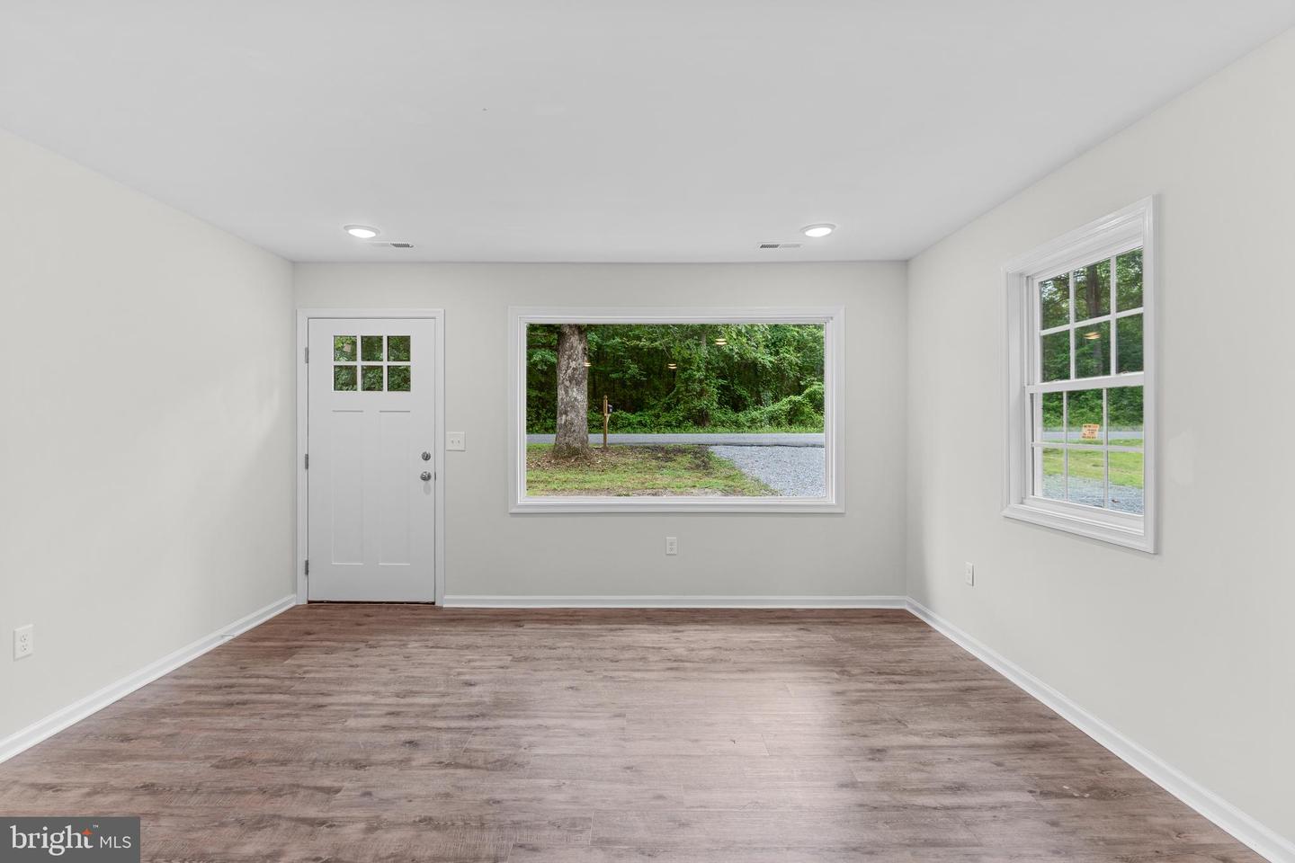 23167 FILE RD, BOWLING GREEN, Virginia 22427, 3 Bedrooms Bedrooms, ,1 BathroomBathrooms,Residential,For sale,23167 FILE RD,VACV2008104 MLS # VACV2008104