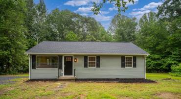 23167 FILE RD, BOWLING GREEN, Virginia 22427, 3 Bedrooms Bedrooms, ,1 BathroomBathrooms,Residential,For sale,23167 FILE RD,VACV2008104 MLS # VACV2008104