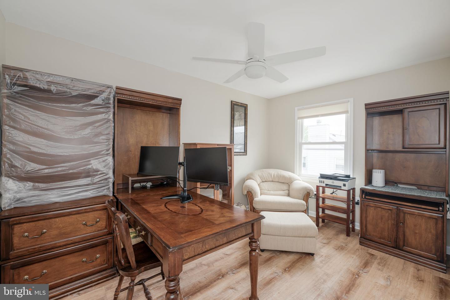 6005 SOUTHWARD WAY, ALEXANDRIA, Virginia 22315, 3 Bedrooms Bedrooms, ,3 BathroomsBathrooms,Residential,For sale,6005 SOUTHWARD WAY,VAFX2239526 MLS # VAFX2239526