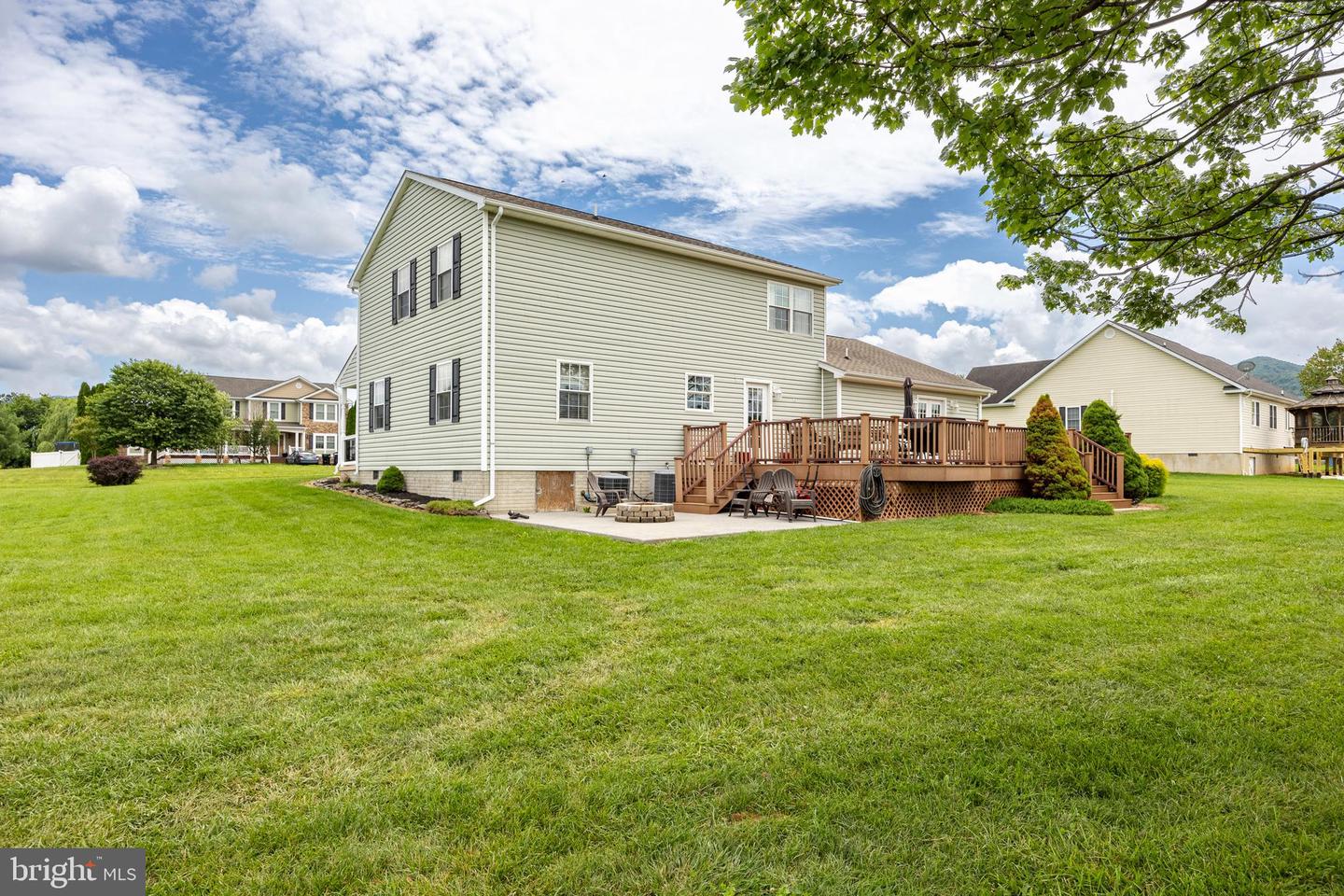 127 DEERFIELD ESTATES DR, STANLEY, Virginia 22851, 3 Bedrooms Bedrooms, ,2 BathroomsBathrooms,Residential,For sale,127 DEERFIELD ESTATES DR,VAPA2004888 MLS # VAPA2004888