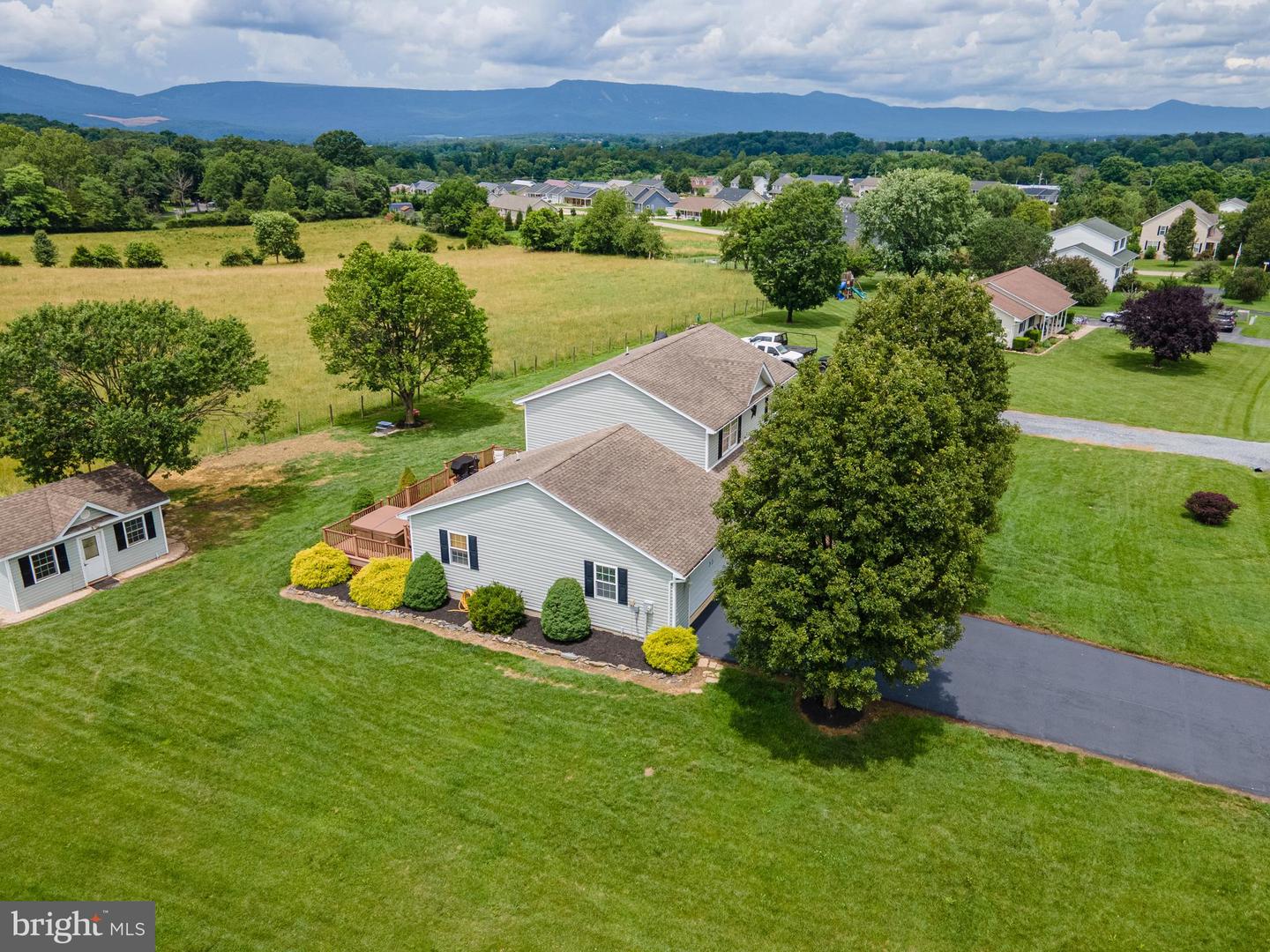 127 DEERFIELD ESTATES DR, STANLEY, Virginia 22851, 3 Bedrooms Bedrooms, ,2 BathroomsBathrooms,Residential,For sale,127 DEERFIELD ESTATES DR,VAPA2004888 MLS # VAPA2004888