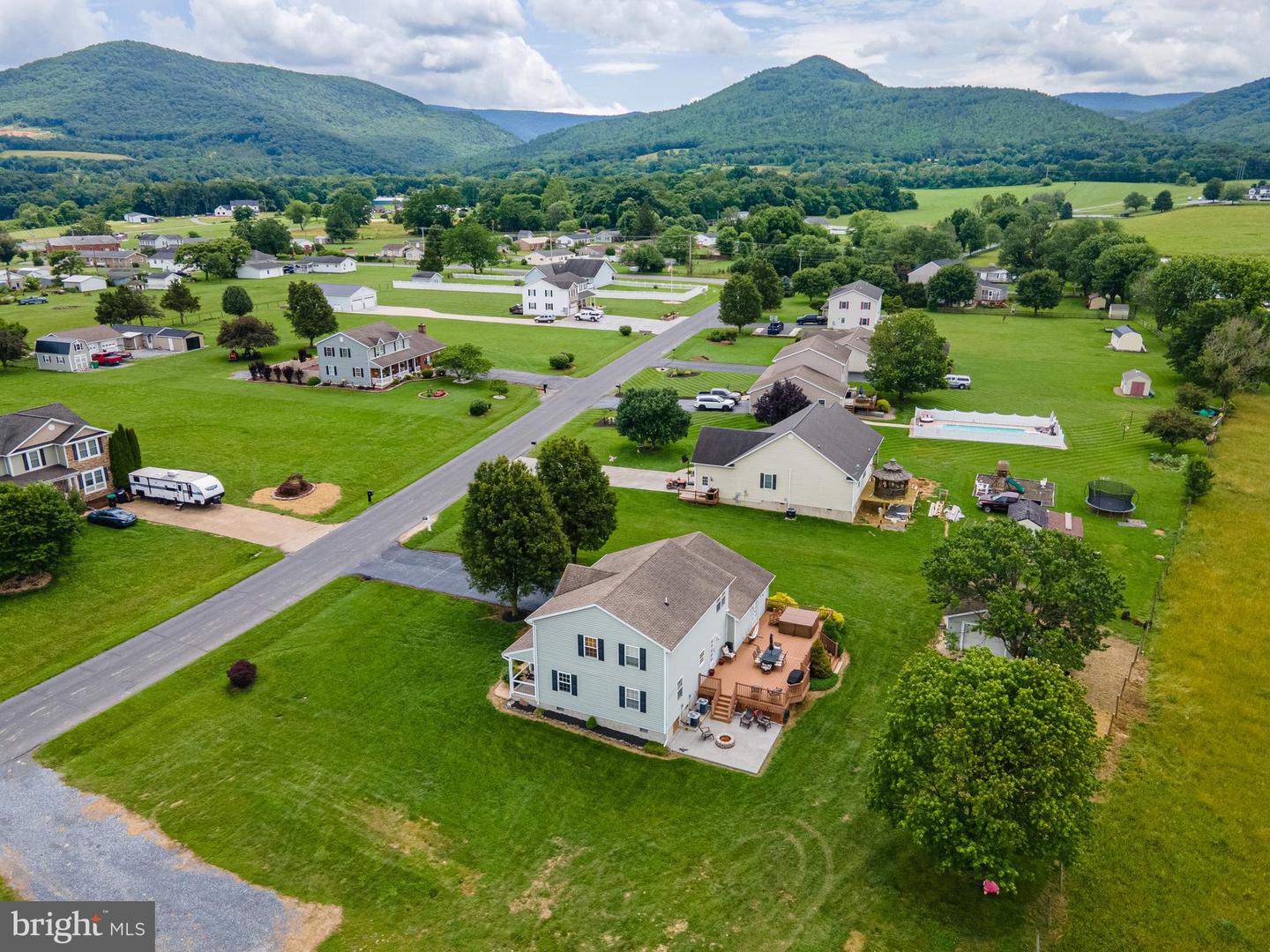127 DEERFIELD ESTATES DR, STANLEY, Virginia 22851, 3 Bedrooms Bedrooms, ,2 BathroomsBathrooms,Residential,For sale,127 DEERFIELD ESTATES DR,VAPA2004888 MLS # VAPA2004888