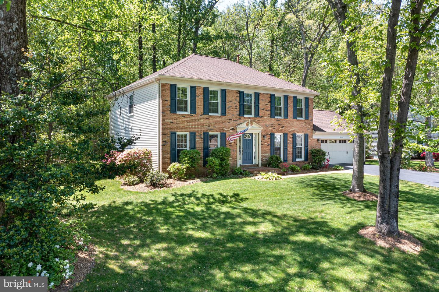 9707 S PARK CIR, FAIRFAX STATION, Virginia 22039, 5 Bedrooms Bedrooms, ,3 BathroomsBathrooms,Residential,For sale,9707 S PARK CIR,VAFX2240332 MLS # VAFX2240332
