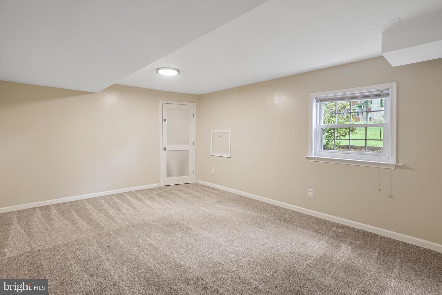 5817 DAWES AVE, ALEXANDRIA, Virginia 22311, 5 Bedrooms Bedrooms, ,2 BathroomsBathrooms,Residential,For sale,5817 DAWES AVE,VAFX2240604 MLS # VAFX2240604