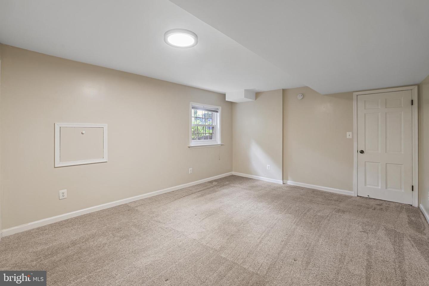 5817 DAWES AVE, ALEXANDRIA, Virginia 22311, 5 Bedrooms Bedrooms, ,2 BathroomsBathrooms,Residential,For sale,5817 DAWES AVE,VAFX2240604 MLS # VAFX2240604
