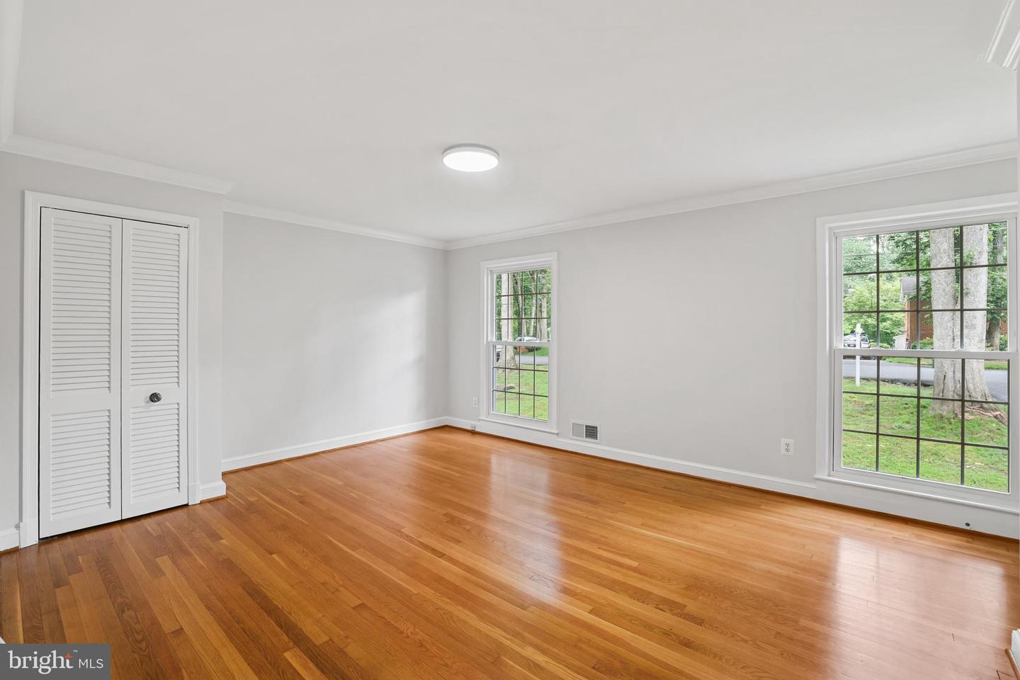 5817 DAWES AVE, ALEXANDRIA, Virginia 22311, 5 Bedrooms Bedrooms, ,2 BathroomsBathrooms,Residential,For sale,5817 DAWES AVE,VAFX2240604 MLS # VAFX2240604