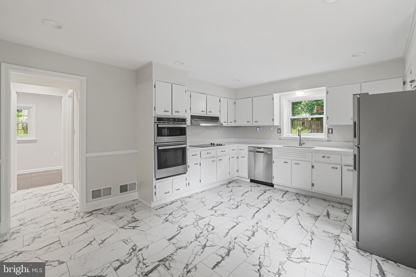 5817 DAWES AVE, ALEXANDRIA, Virginia 22311, 5 Bedrooms Bedrooms, ,2 BathroomsBathrooms,Residential,For sale,5817 DAWES AVE,VAFX2240604 MLS # VAFX2240604