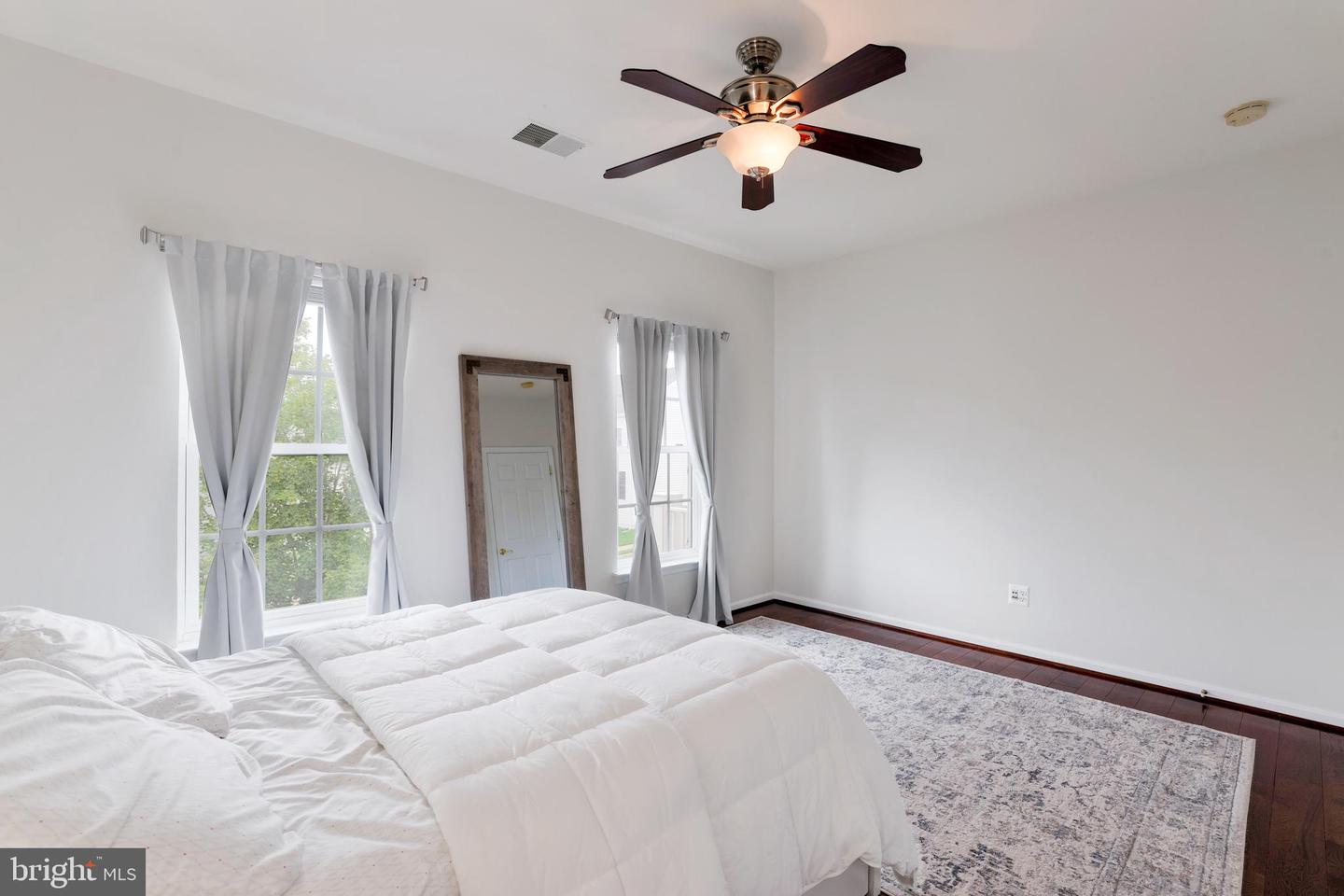 13626 SYLVAN BLUFF DR, LEESBURG, Virginia 20176, 5 Bedrooms Bedrooms, ,4 BathroomsBathrooms,Residential,For sale,13626 SYLVAN BLUFF DR,VALO2096326 MLS # VALO2096326