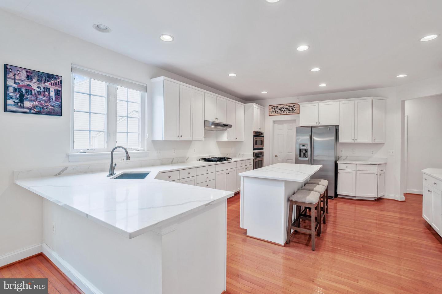 13626 SYLVAN BLUFF DR, LEESBURG, Virginia 20176, 5 Bedrooms Bedrooms, ,4 BathroomsBathrooms,Residential,For sale,13626 SYLVAN BLUFF DR,VALO2096326 MLS # VALO2096326