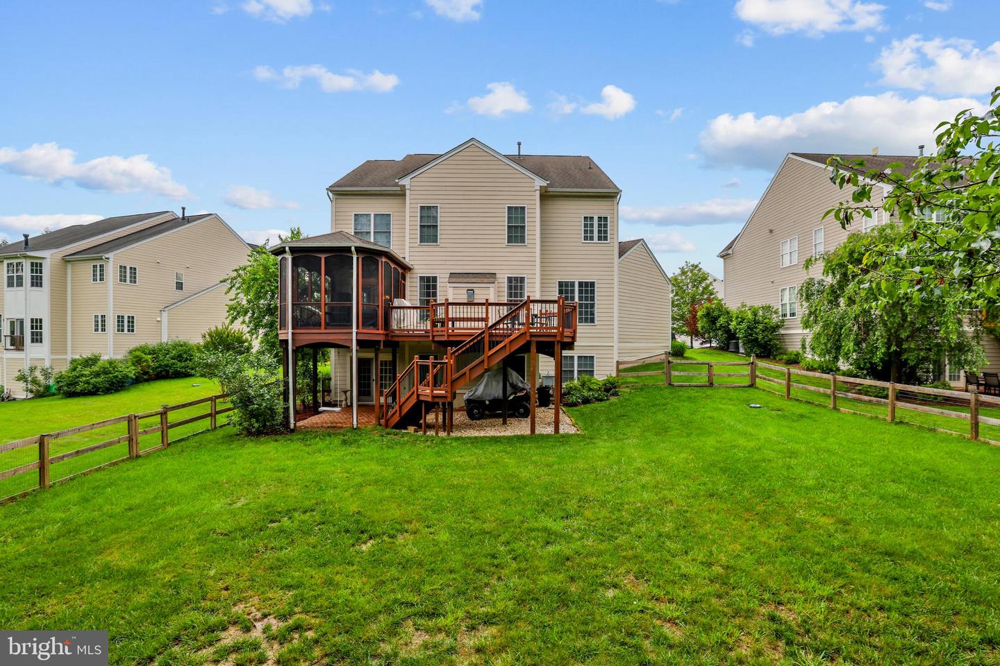 13626 SYLVAN BLUFF DR, LEESBURG, Virginia 20176, 5 Bedrooms Bedrooms, ,4 BathroomsBathrooms,Residential,For sale,13626 SYLVAN BLUFF DR,VALO2096326 MLS # VALO2096326