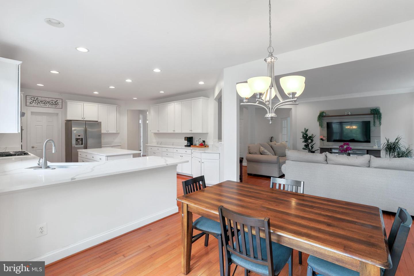 13626 SYLVAN BLUFF DR, LEESBURG, Virginia 20176, 5 Bedrooms Bedrooms, ,4 BathroomsBathrooms,Residential,For sale,13626 SYLVAN BLUFF DR,VALO2096326 MLS # VALO2096326