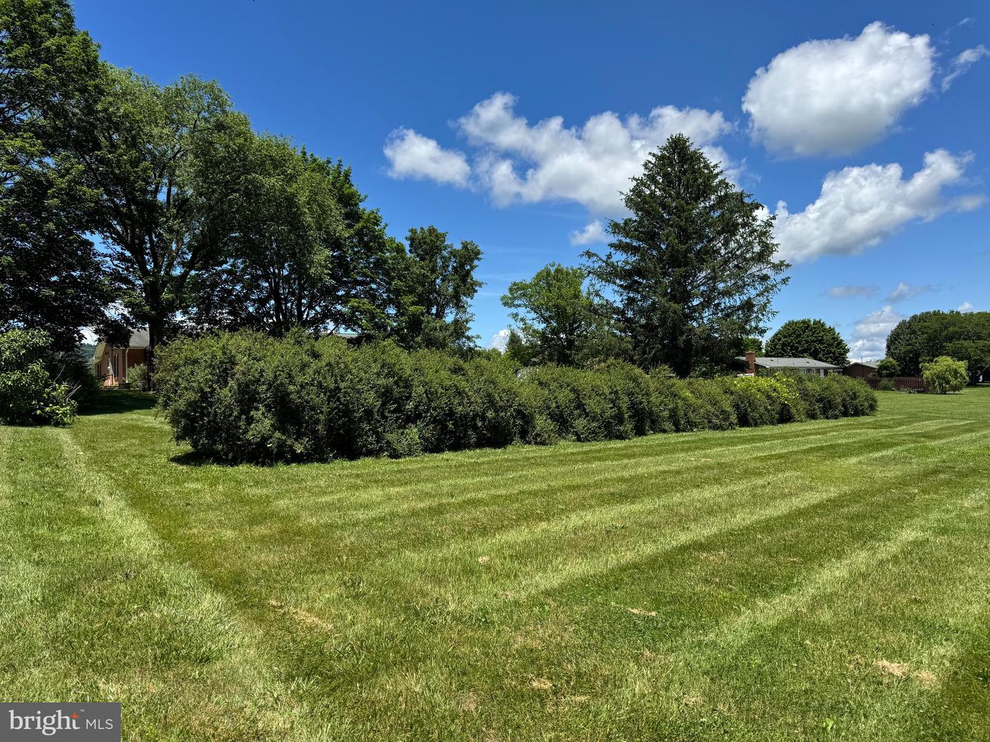 1793 N HAYFIELD RD, WINCHESTER, Virginia 22603, 3 Bedrooms Bedrooms, ,2 BathroomsBathrooms,Residential,For sale,1793 N HAYFIELD RD,VAFV2034138 MLS # VAFV2034138