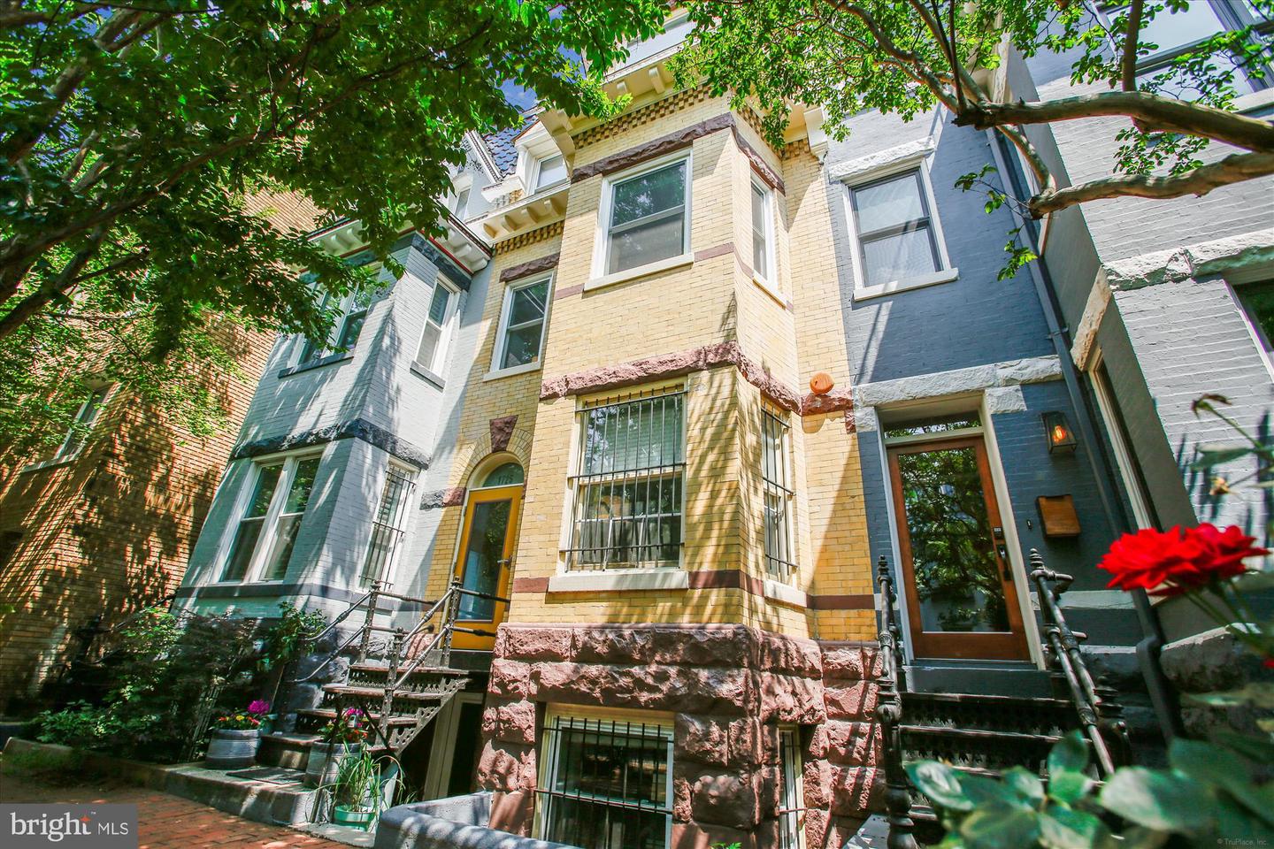 1725 WILLARD ST NW #3, WASHINGTON, District Of Columbia 20009, 2 Bedrooms Bedrooms, ,1 BathroomBathrooms,Residential,For sale,1725 WILLARD ST NW #3,DCDC2200832 MLS # DCDC2200832