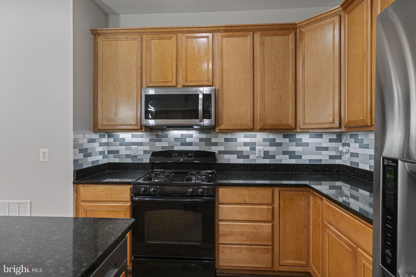 23466 TWIN FALLS TER, BRAMBLETON, Virginia 20148, 3 Bedrooms Bedrooms, ,2 BathroomsBathrooms,Residential,For sale,23466 TWIN FALLS TER,VALO2096608 MLS # VALO2096608