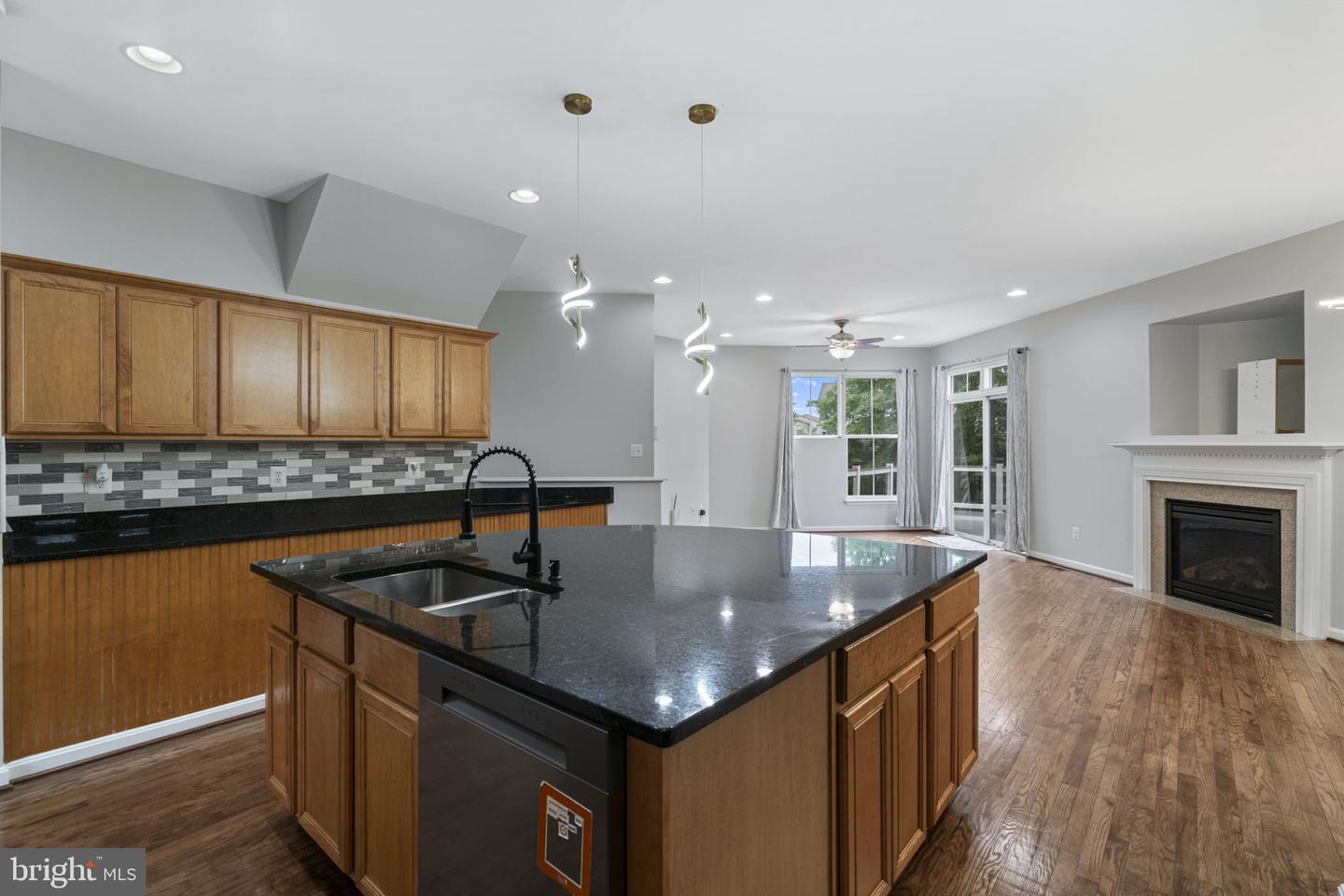 23466 TWIN FALLS TER, BRAMBLETON, Virginia 20148, 3 Bedrooms Bedrooms, ,2 BathroomsBathrooms,Residential,For sale,23466 TWIN FALLS TER,VALO2096608 MLS # VALO2096608