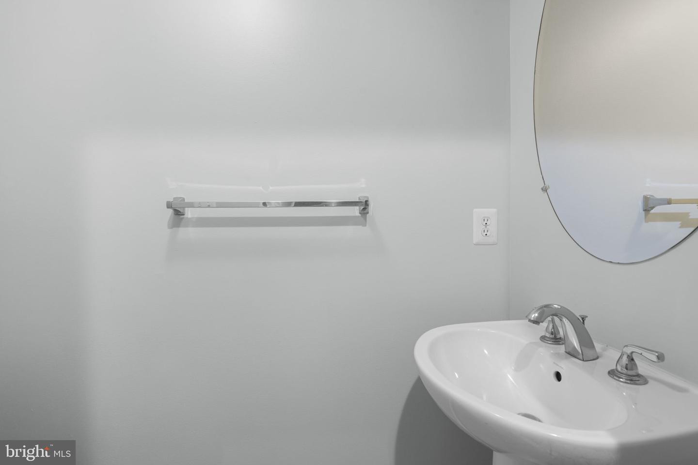 23466 TWIN FALLS TER, BRAMBLETON, Virginia 20148, 3 Bedrooms Bedrooms, ,2 BathroomsBathrooms,Residential,For sale,23466 TWIN FALLS TER,VALO2096608 MLS # VALO2096608