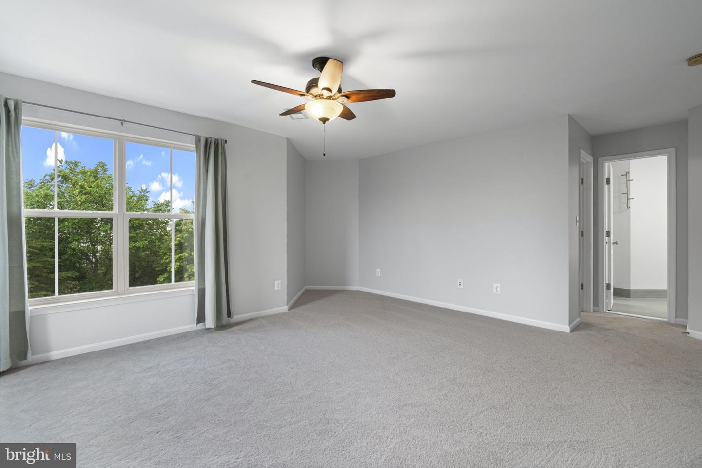 23466 TWIN FALLS TER, BRAMBLETON, Virginia 20148, 3 Bedrooms Bedrooms, ,2 BathroomsBathrooms,Residential,For sale,23466 TWIN FALLS TER,VALO2096608 MLS # VALO2096608