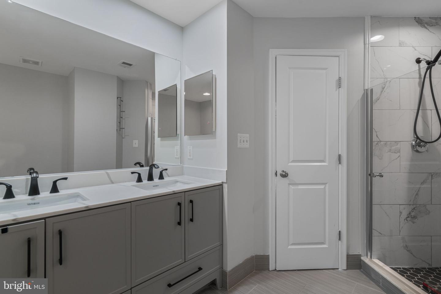 23466 TWIN FALLS TER, BRAMBLETON, Virginia 20148, 3 Bedrooms Bedrooms, ,2 BathroomsBathrooms,Residential,For sale,23466 TWIN FALLS TER,VALO2096608 MLS # VALO2096608