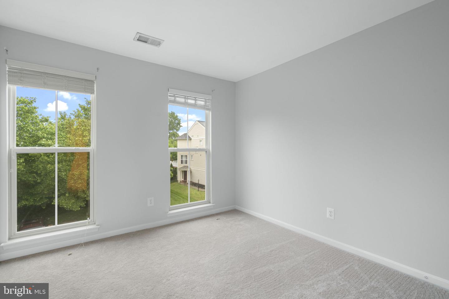 23466 TWIN FALLS TER, BRAMBLETON, Virginia 20148, 3 Bedrooms Bedrooms, ,2 BathroomsBathrooms,Residential,For sale,23466 TWIN FALLS TER,VALO2096608 MLS # VALO2096608