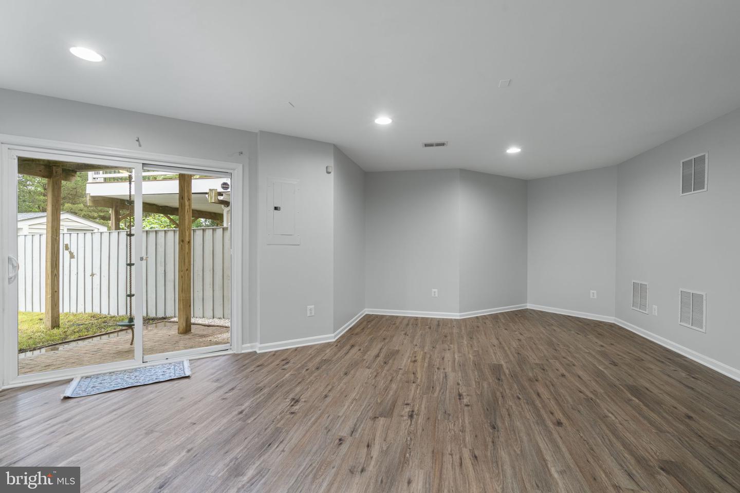 23466 TWIN FALLS TER, BRAMBLETON, Virginia 20148, 3 Bedrooms Bedrooms, ,2 BathroomsBathrooms,Residential,For sale,23466 TWIN FALLS TER,VALO2096608 MLS # VALO2096608
