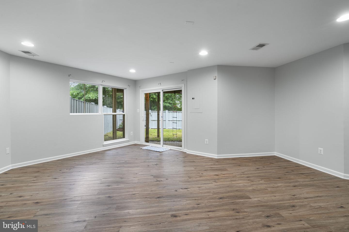 23466 TWIN FALLS TER, BRAMBLETON, Virginia 20148, 3 Bedrooms Bedrooms, ,2 BathroomsBathrooms,Residential,For sale,23466 TWIN FALLS TER,VALO2096608 MLS # VALO2096608
