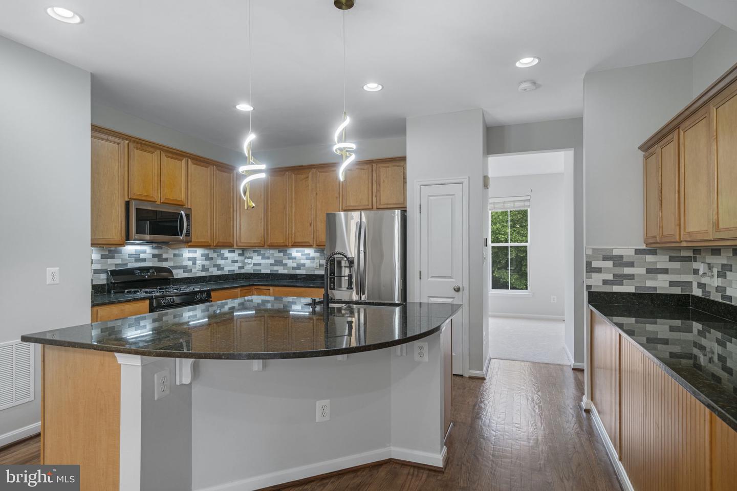 23466 TWIN FALLS TER, BRAMBLETON, Virginia 20148, 3 Bedrooms Bedrooms, ,2 BathroomsBathrooms,Residential,For sale,23466 TWIN FALLS TER,VALO2096608 MLS # VALO2096608
