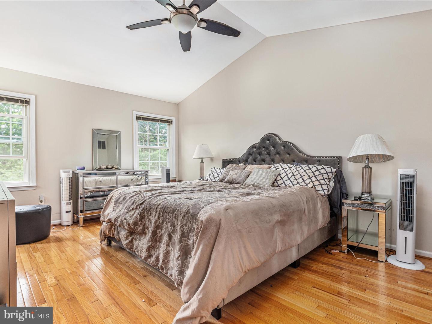 4652 LUXBERRY DR, FAIRFAX, Virginia 22032, 3 Bedrooms Bedrooms, ,2 BathroomsBathrooms,Residential,For sale,4652 LUXBERRY DR,VAFX2241276 MLS # VAFX2241276