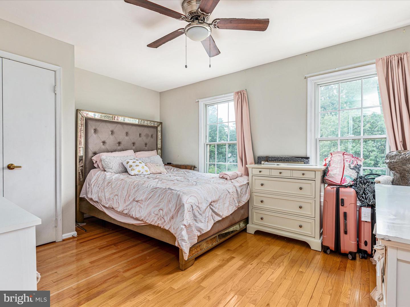 4652 LUXBERRY DR, FAIRFAX, Virginia 22032, 3 Bedrooms Bedrooms, ,2 BathroomsBathrooms,Residential,For sale,4652 LUXBERRY DR,VAFX2241276 MLS # VAFX2241276