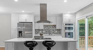 4652 LUXBERRY DR, FAIRFAX, Virginia 22032, 3 Bedrooms Bedrooms, ,2 BathroomsBathrooms,Residential,For sale,4652 LUXBERRY DR,VAFX2241276 MLS # VAFX2241276