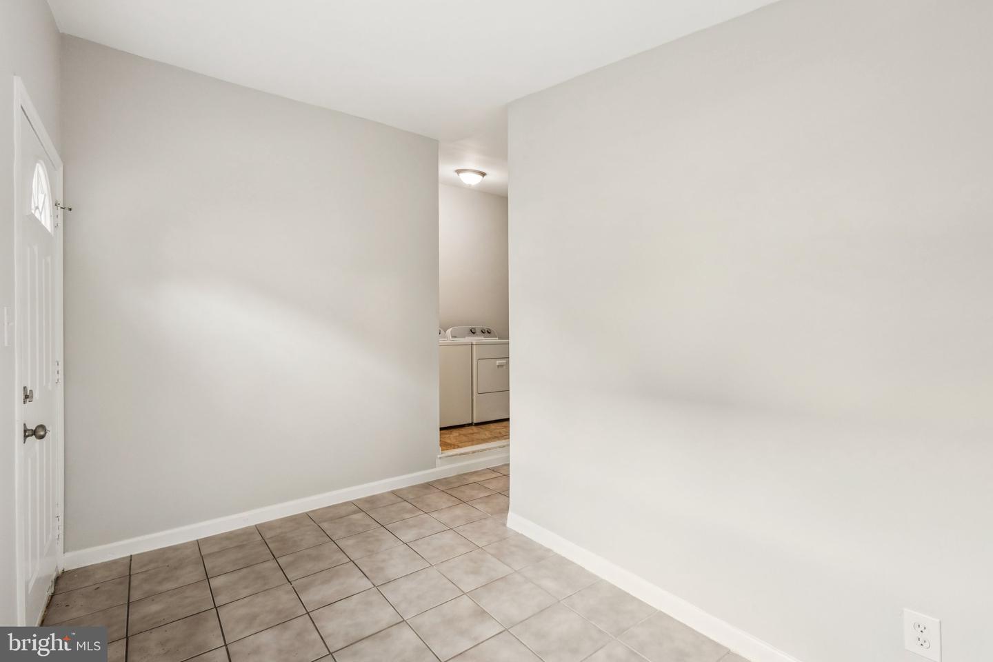 3112 ANNANDALE RD, FALLS CHURCH, Virginia 22042, 4 Bedrooms Bedrooms, ,2 BathroomsBathrooms,Residential,For sale,3112 ANNANDALE RD,VAFX2241490 MLS # VAFX2241490