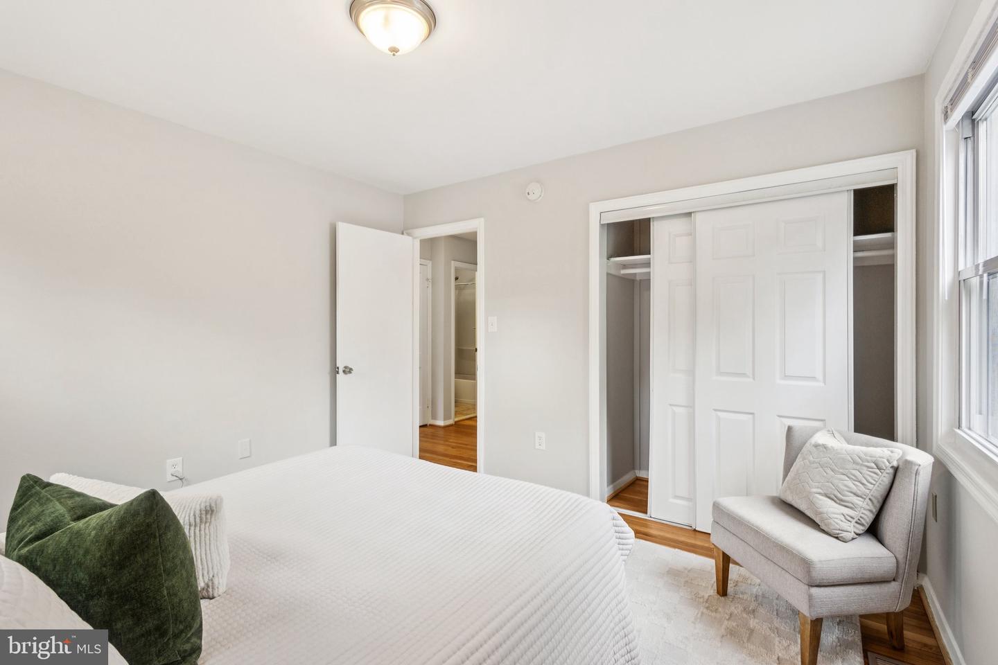 3112 ANNANDALE RD, FALLS CHURCH, Virginia 22042, 4 Bedrooms Bedrooms, ,2 BathroomsBathrooms,Residential,For sale,3112 ANNANDALE RD,VAFX2241490 MLS # VAFX2241490