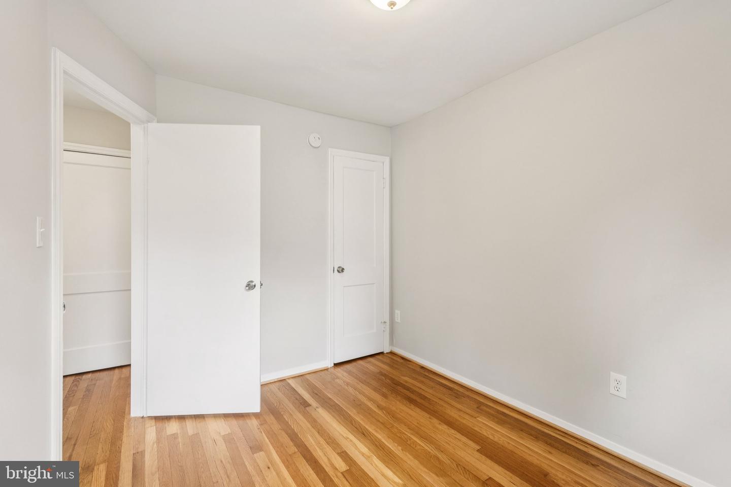 3112 ANNANDALE RD, FALLS CHURCH, Virginia 22042, 4 Bedrooms Bedrooms, ,2 BathroomsBathrooms,Residential,For sale,3112 ANNANDALE RD,VAFX2241490 MLS # VAFX2241490