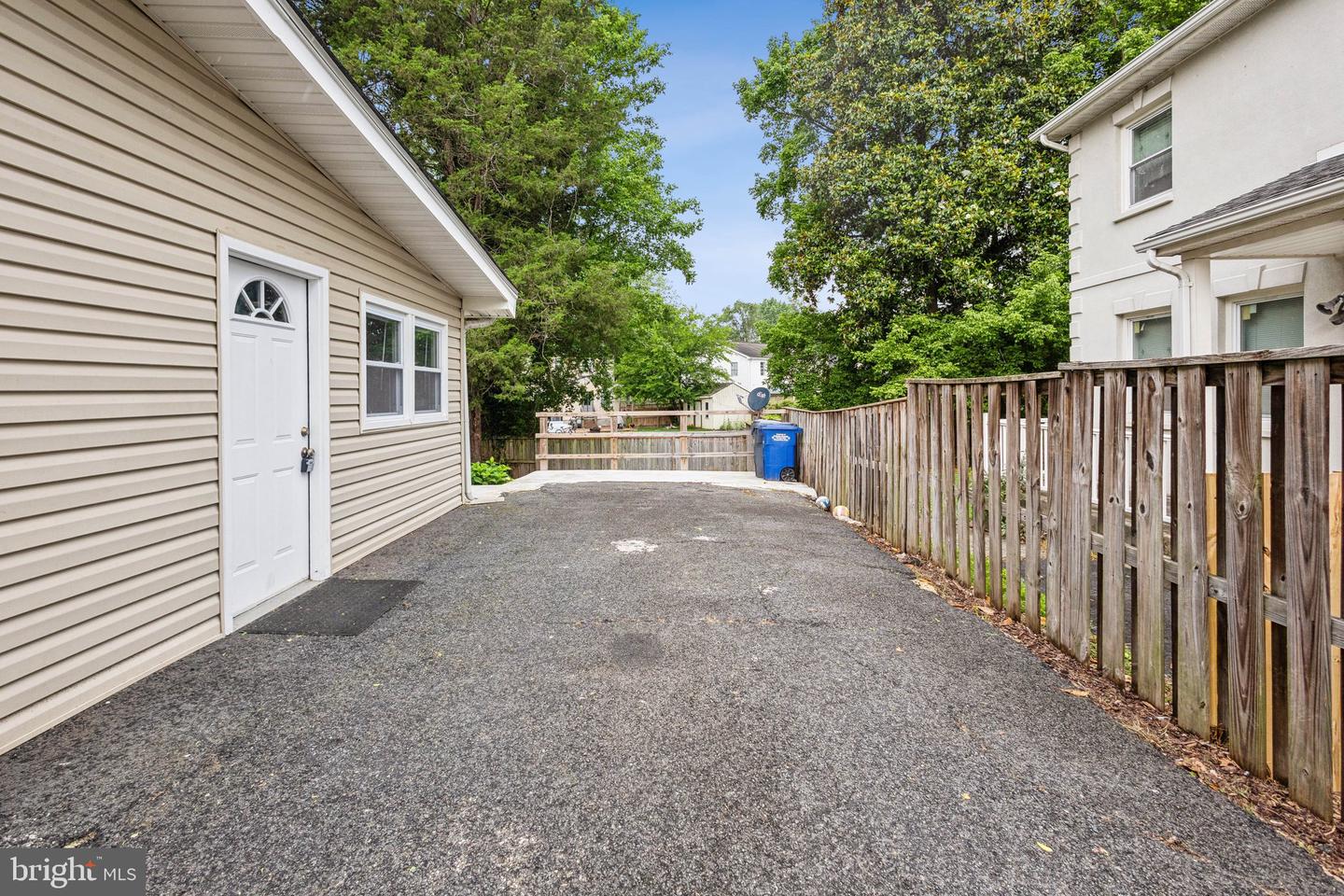 3112 ANNANDALE RD, FALLS CHURCH, Virginia 22042, 4 Bedrooms Bedrooms, ,2 BathroomsBathrooms,Residential,For sale,3112 ANNANDALE RD,VAFX2241490 MLS # VAFX2241490