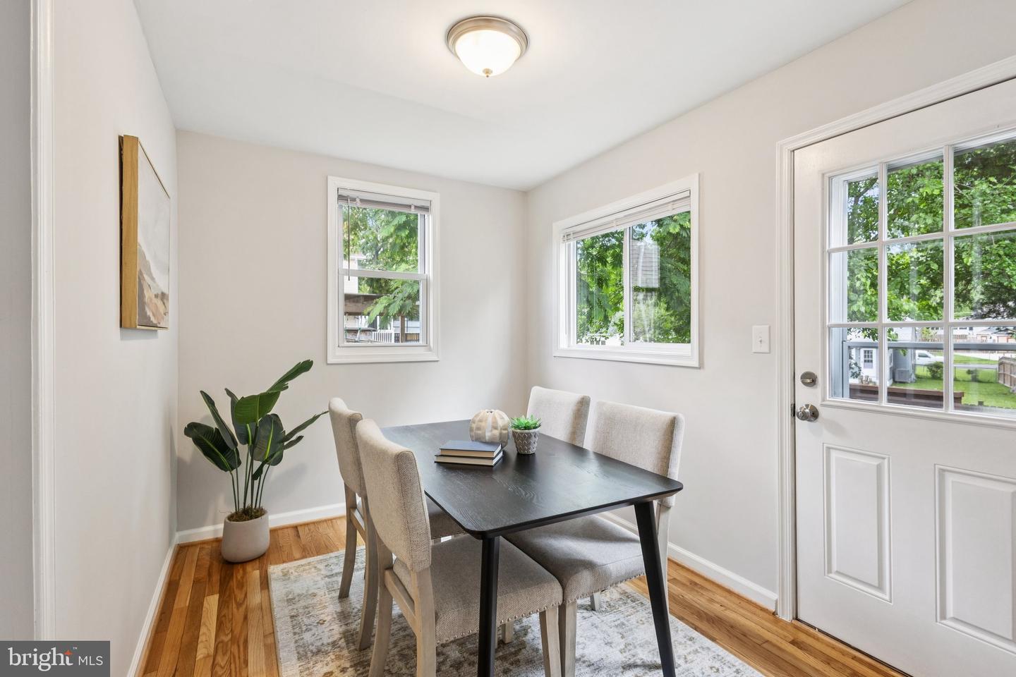 3112 ANNANDALE RD, FALLS CHURCH, Virginia 22042, 4 Bedrooms Bedrooms, ,2 BathroomsBathrooms,Residential,For sale,3112 ANNANDALE RD,VAFX2241490 MLS # VAFX2241490
