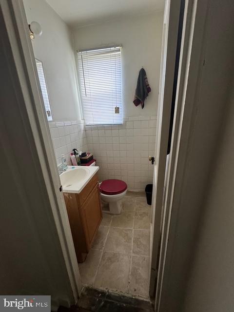 4610 6TH ST SE, WASHINGTON, District Of Columbia 20032, 3 Bedrooms Bedrooms, ,1 BathroomBathrooms,Residential,For sale,4610 6TH ST SE,DCDC2201396 MLS # DCDC2201396