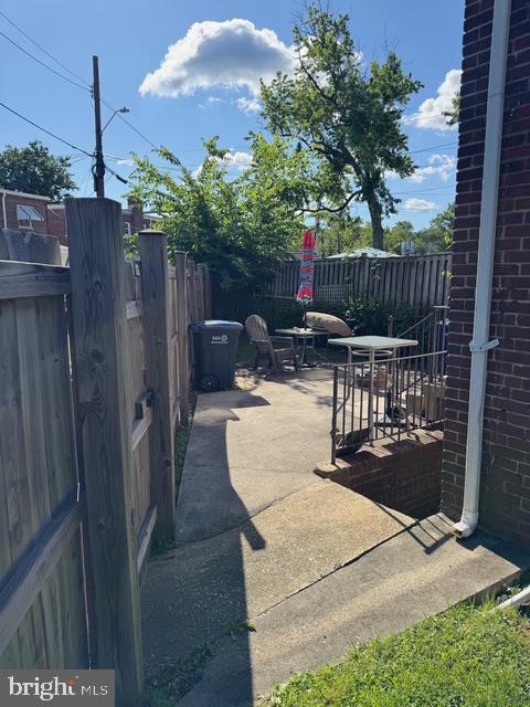 4610 6TH ST SE, WASHINGTON, District Of Columbia 20032, 3 Bedrooms Bedrooms, ,1 BathroomBathrooms,Residential,For sale,4610 6TH ST SE,DCDC2201396 MLS # DCDC2201396