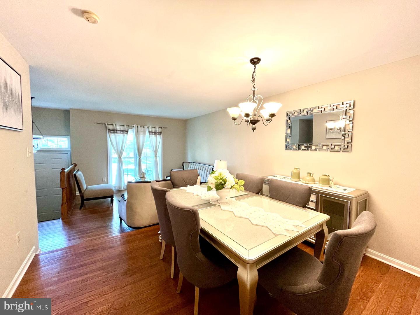 6904 COMPTON LN, CENTREVILLE, Virginia 20121, 4 Bedrooms Bedrooms, ,3 BathroomsBathrooms,Residential,For sale,6904 COMPTON LN,VAFX2242384 MLS # VAFX2242384
